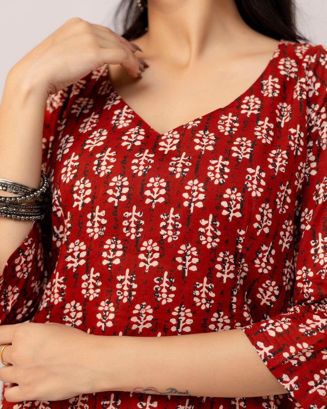 Aarohi V-Neck Kurti
