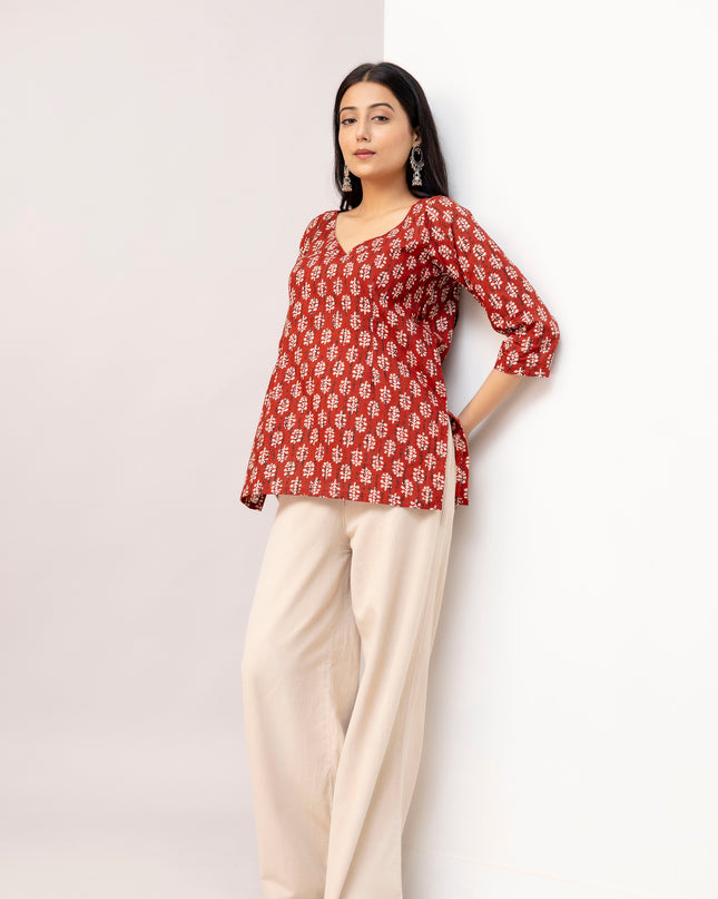 Aarohi V-Neck Kurti