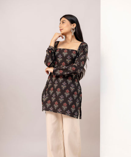 Ridhi Square Neck Kurti